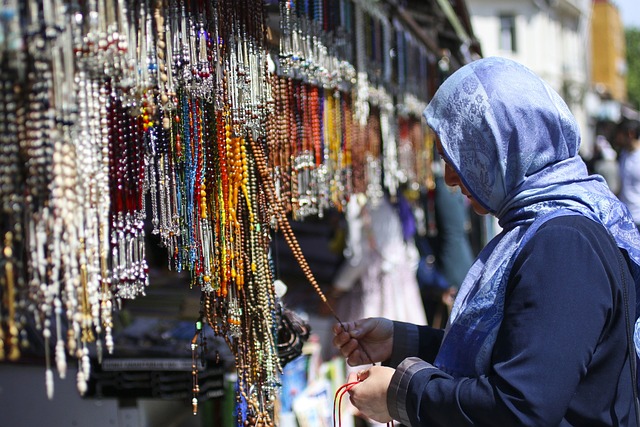 I love Islam. Popular religious commodities, sites of inscription, and transnational Sierra Leonean