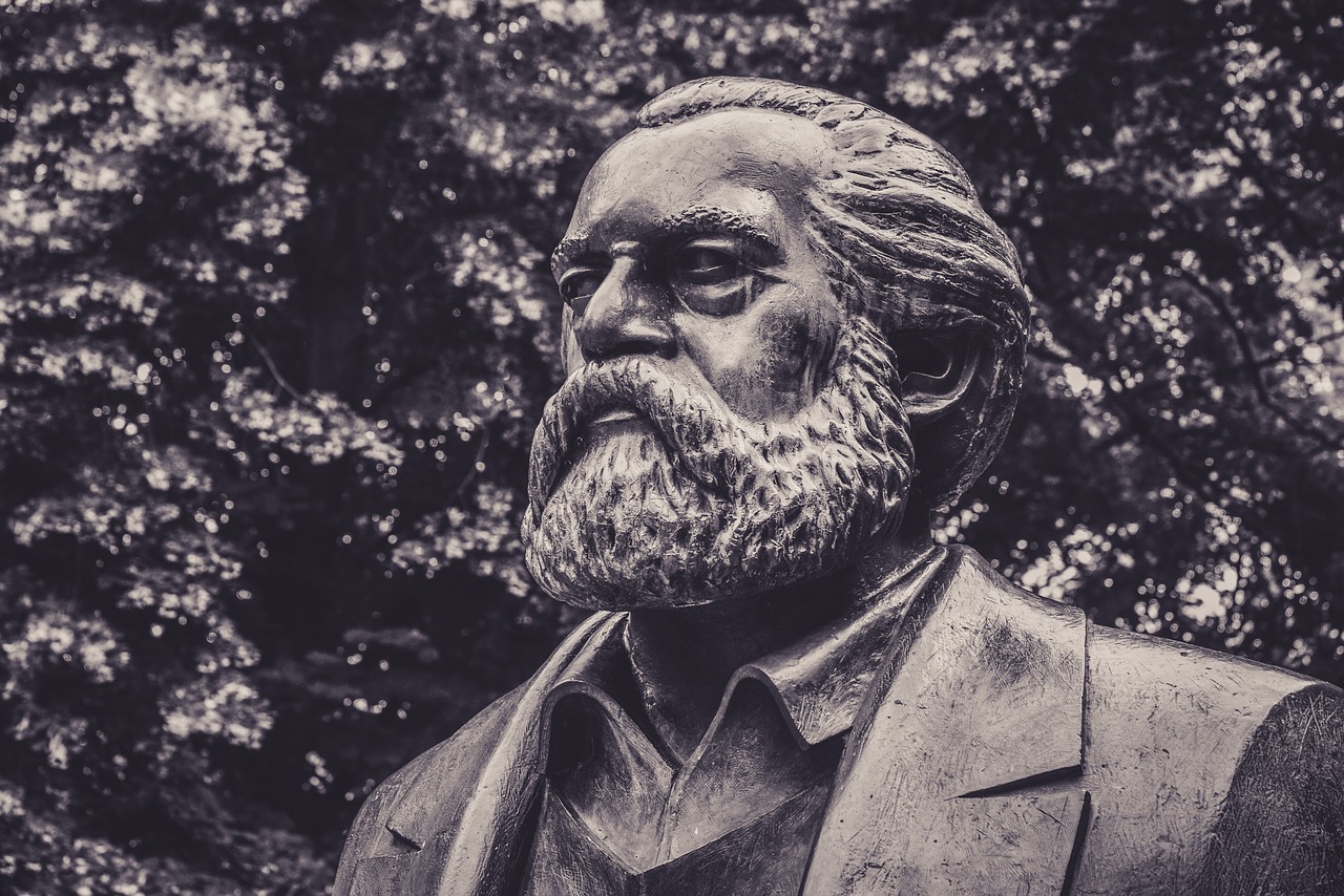 Fanning the spark of hope in the past: The British Marxist historians