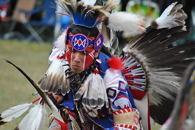 Tourism, indigenous peoples and cultural heritage in Mexico and Chile